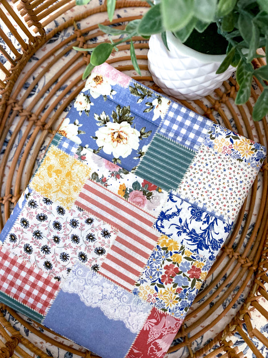 PATCHWORK BOOKSLEEVE